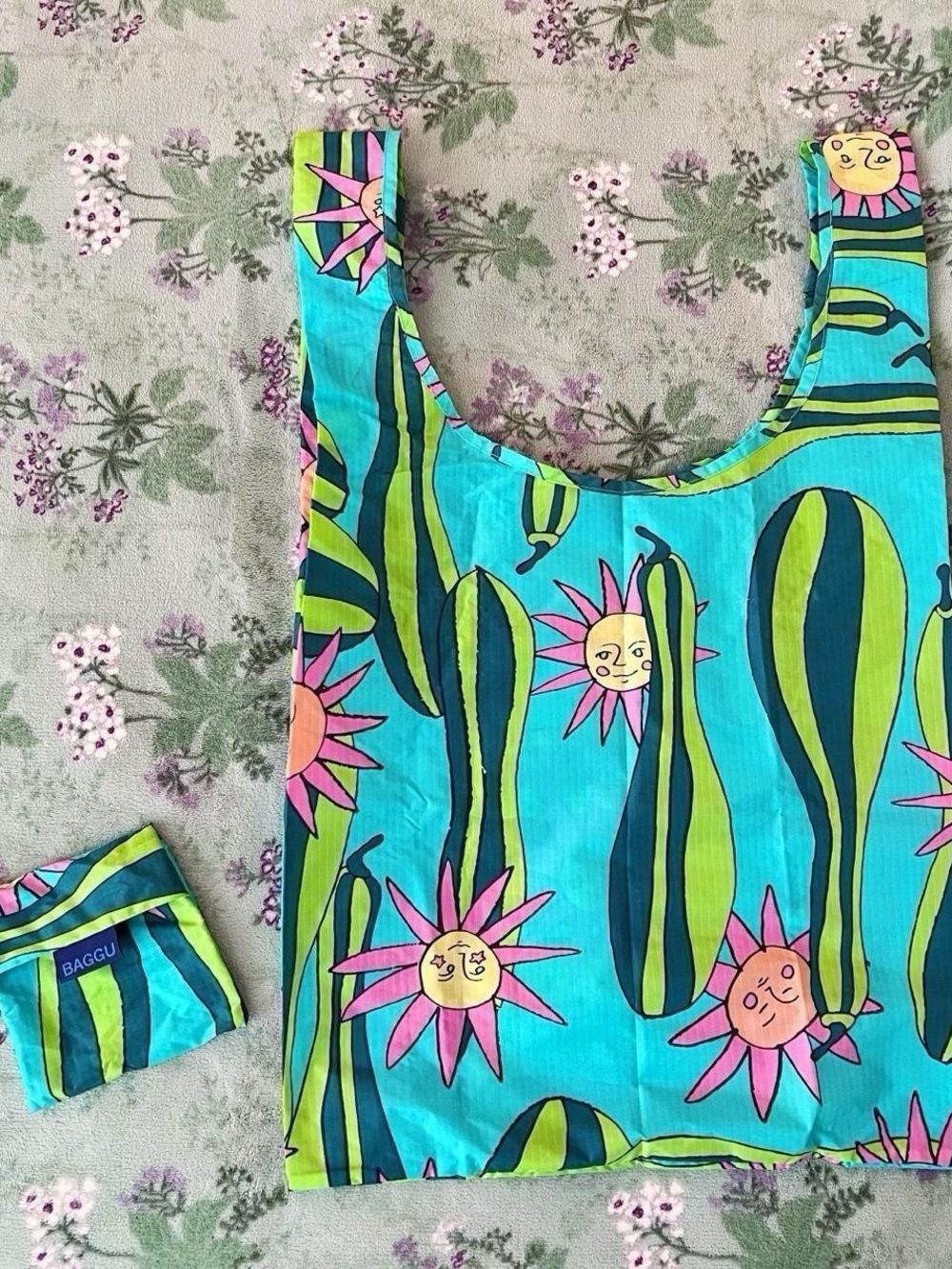 RARE Zucchini Sun Standard BAGGU ☀️💙